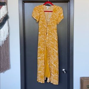 Forever21 Contemporary Yellow Midi dress